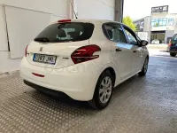 Usado Peugeot 208 Business-Line 75 CV (55 kW) 2016 Blanco Utilitario