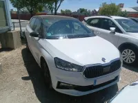 Usado Skoda Fabia Style 95 CV (69 kW) 2022 Blanco Utilitario
