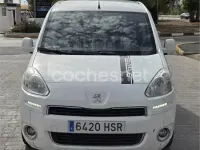 Usado Peugeot Partner Tepee Style 92 CV (67 kW) 2013 Blanco Monovolumen
