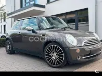 Usado Mini Cooper 114 kW (156 CV) 2026 Amarillo Utilitario