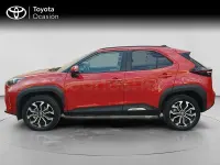 Usado Toyota Yaris Cross Active 130 CV (95 kW) 2025 Granate SUV