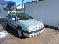 Usado VW Vento GT 115 CV (84 kW) 1994 Gris / plata Berlina