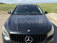 Usado Mercedes CLA200 136 CV (100 kW) 2015 Negro Berlina