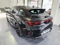 Usado Cupra Leon VZ 333 CV (244 kW) 2025 Negro Familiar