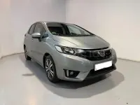 Usado Honda Jazz Comfort 102 CV (75 kW) 2017 Gris / plata Utilitario