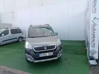 Usado Peugeot TePee Outdoor 99 CV (72 kW) 2016 Gris Van