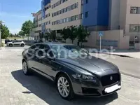 Usado Jaguar XF Prestige 250 CV (183 kW) 2018 Gris / plata Berlina