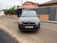 Usado Peugeot Partner Tepee Active 100 CV (73 kW) 2016 Beige Monovolumen