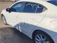 Usado Mazda 3 Luxury 150 CV (110 kW) 2016 Blanco Berlina