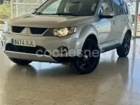 Usado Mitsubishi Outlander Intense+ 140 CV (102 kW) 2008 Gris / plata SUV
