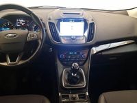 Usado Ford Kuga Titanium 120 CV (88 kW) 2017 SUV