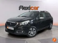 Usado Peugeot 2008 Access 82 CV (60 kW) 2017 Negro SUV