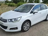 Usado Citroën C4 Shine 120 CV (88 kW) 2017 Blanco Berlina