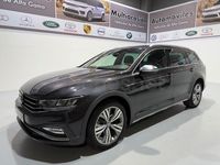 Usado VW Passat Alltrack 200 CV (147 kW) 2020 Negro Familiar