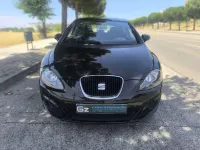 Usado Seat Leon Style 105 CV (77 kW) 2011 Negro Utilitario