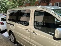 Usado Fiat Doblò Emotion 135 CV (99 kW) 2014 Amarillo Monovolumen