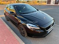 Usado Volvo V40 Momentum 122 CV (89 kW) 2018 Negro Berlina