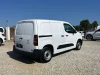 Usado Peugeot Partner 98 CV (72 kW) 2019 Blanco Monovolumen