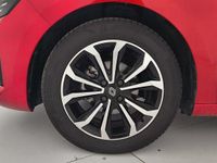 Usado Renault Clio V Techno 100 CV (73 kW) 2025 Rojo Berlina