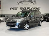 Usado Peugeot Partner Tepee Outdoor 92 CV (67 kW) 2015 Gris / plata Monovolumen