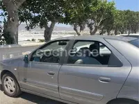 Usado Citroën Xsara 90 CV (66 kW) 2004 Gris / plata Berlina