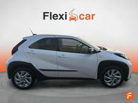 Usado Toyota Aygo 72 CV (52 kW) 2022 Blanco Utilitario
