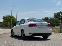 Usado VW Jetta Sport 140 CV (102 kW) 2012 Blanco Berlina