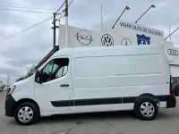 Usado Renault Master 145 CV (106 kW) 2023 Blanco Monovolumen