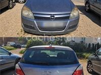 Usado Opel Astra Enjoy 105 CV (77 kW) 2005 Gris / plata Berlina