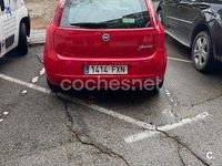 Usado Fiat Grande Punto Dynamic 75 CV (55 kW) 2007 Rojo Utilitario