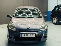 Usado Renault Clio II Authentique 68 CV (50 kW) 2010 Azul Berlina