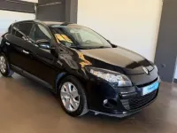 Usado Renault Mégane Dynamique 110 CV (80 kW) 2011 Negro Utilitario