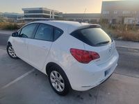 Usado Opel Astra Selective 110 CV (80 kW) 2015 Blanco Berlina