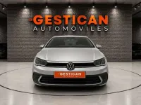 Usado VW Polo 95 CV (69 kW) 2022 Gris Utilitario
