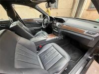 Käytetty Mercedes E200 Elegance 184 HP (135 kW) 2014 Musta Farmari
