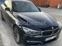 Usado BMW 318 143 CV (105 kW) 2015 Azul Berlina
