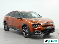 Usado Citroën e-C4 Shine 100 kW (136 CV) 2022 Marrón Berlina