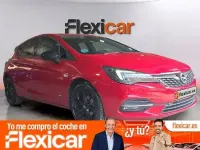 Usado Opel Astra Design & Tech 130 CV (95 kW) 2021 Rojo Berlina