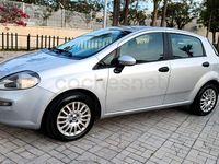 Usado Fiat Punto Pop 77 CV (56 kW) 2013 Gris / plata Utilitario