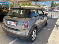Usado Mini ONE 95 CV (69 kW) 2009 Gris / plata Utilitario