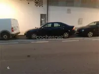 Usado Ford Mondeo Sport 130 CV (95 kW) 2005 Azul Berlina