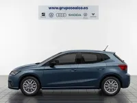 Usado Seat Ibiza FR 116 CV (85 kW) 2025 Azul Utilitario