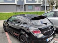 Usado Opel Astra GTC Sport 115 CV (84 kW) 2008 Negro Berlina
