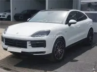 Usado Porsche Cayenne E-Hybrid Coupe 470 CV (345 kW) 2025 Blanco SUV