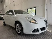 Usado Alfa Romeo Giulietta Distinctive 105 CV (77 kW) 2014 Blanco Utilitario