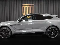 Usado Aston Martin DBX 551 CV (405 kW) 2022 Gris / plata SUV