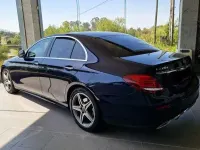 Usado Mercedes E220 194 CV (142 kW) 2019 Azul Berlina