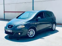 Usado Seat Altea Reference 105 CV (77 kW) 2011 Gris / plata Monovolumen