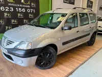 Usado Dacia Logan Ambiance 85 CV (62 kW) 2007 Gris / plata Familiar