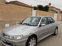 Usado Peugeot 306 90 CV (66 kW) 2001 Gris / plata Berlina